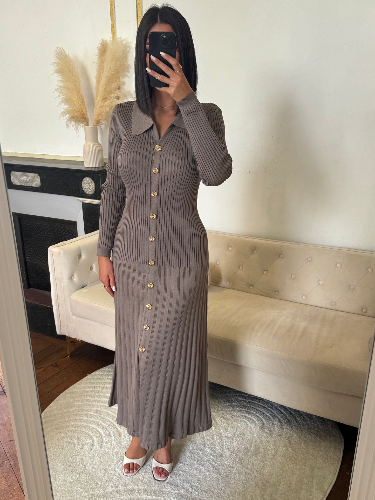 Robe taupe